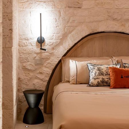 شقة Naiira Luxury Trullo - Jacuzzi And Patio ألبيروبيللو المظهر الخارجي الصورة